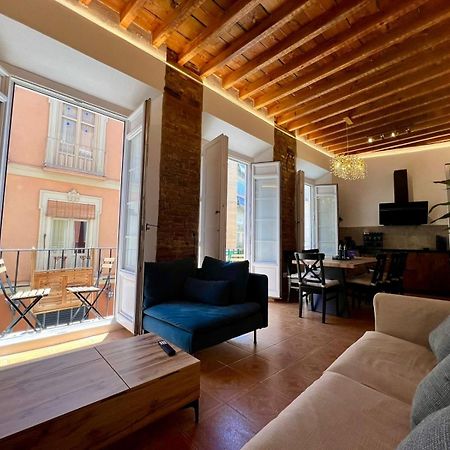 Casa Naty, Espacioso Renovado Apartamento En El Centro De Malaga Exterior photo