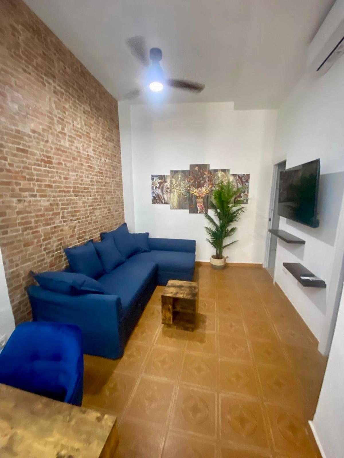 Casa Naty, Espacioso Renovado Apartamento En El Centro De Malaga Exterior photo